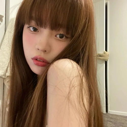 偷偷告诉你爱不释手的女生头像速度存