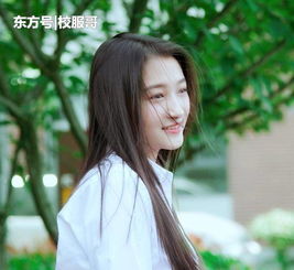 中韩女神白衬衫look,唐嫣宣仪甜美,郑氏姐妹帅气