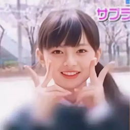 被神选中的美少女有多漂亮