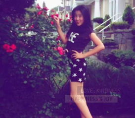 比后妈黄圣依还美曝杨子12岁女儿近照很甜美秀长腿
