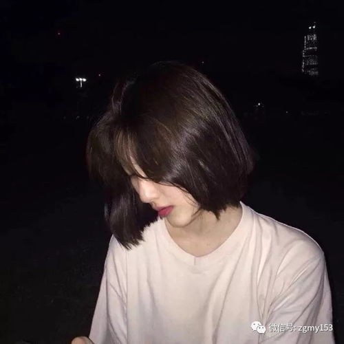高颜值少女感学生妹短发了解一下