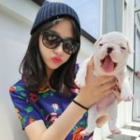 二次元女生头像黑白敷衍到最后成了累赘