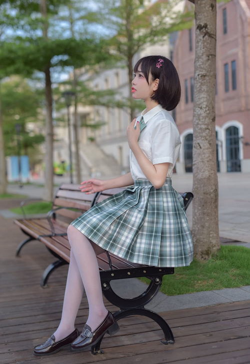jk那个短发女孩