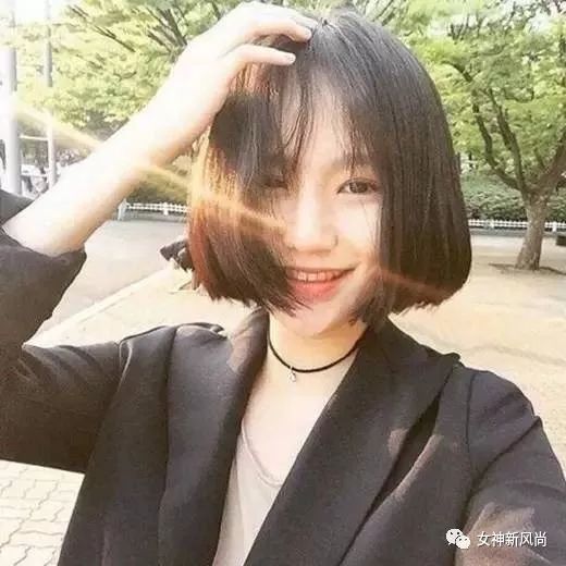 圆脸女生适合的短发,简直美翻了