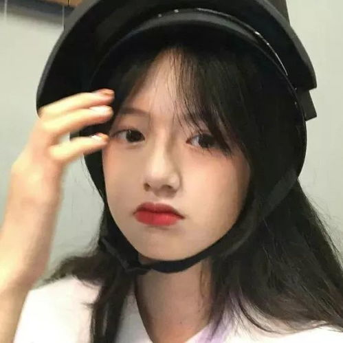 女生头像撕开云雾你就是光