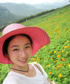 顶着40高温,女屌丝逆天独闯大木花谷图片