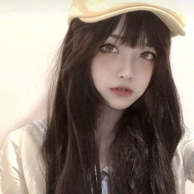 女生戴帽子超霸气头像作为一个时尚青年