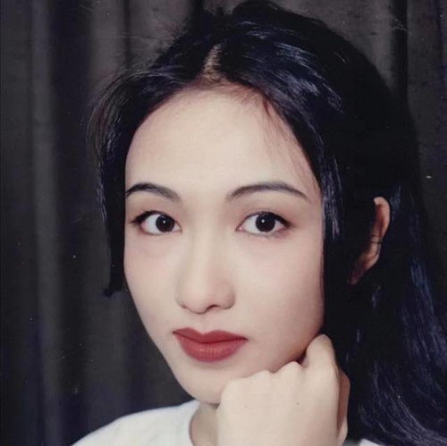 女生头像十二岁真人黎姿