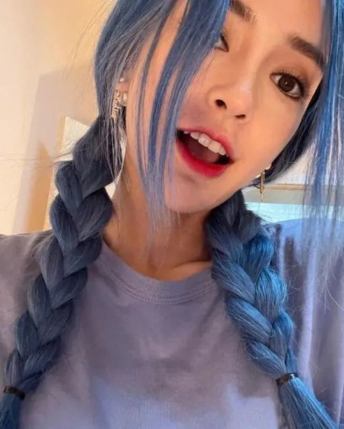 突发又一大瓜baby深夜发文我离婚了