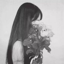 伤感图片黑白