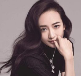 王鸥参演新版粉红女郎,唱衰的网友转而期待,看来选对了人