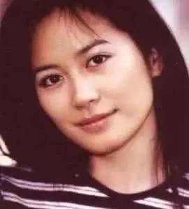 娱乐圈女星那么多,为啥只有俞飞鸿看起来读过书