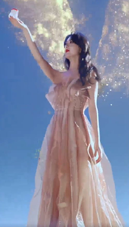 她会魔法吧,怎么这么仙气飘飘,这么好看,美女女神赵丽颖