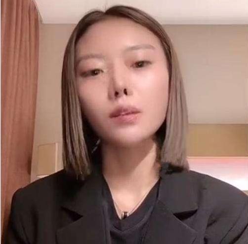 网红头像高冷女生头像翻脸