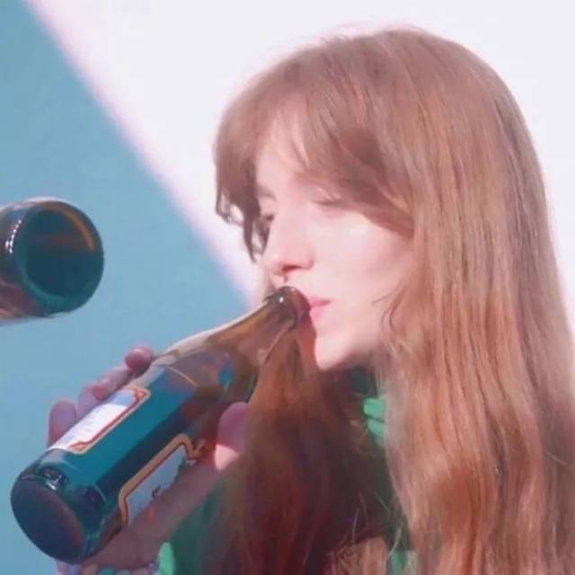 不要对自己太苛刻你也只是一个刚满月二十多年的宝宝而已