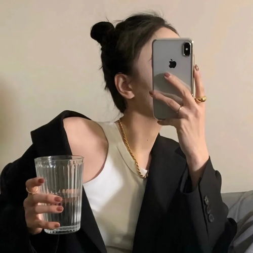 女生头像别让平淡的生活耗尽所有的向往