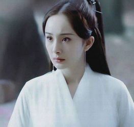刘亦菲赵丽颖唐嫣张敏迪丽热巴刘诗诗杨幂,古装女星谁仙气逼人