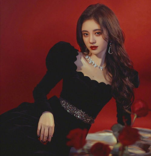 娱乐圈复古港风女星杨幂温柔钟楚曦明艳,而她a到喊老公
