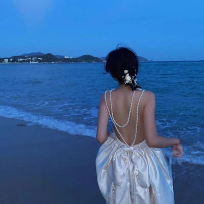 海边女生头像