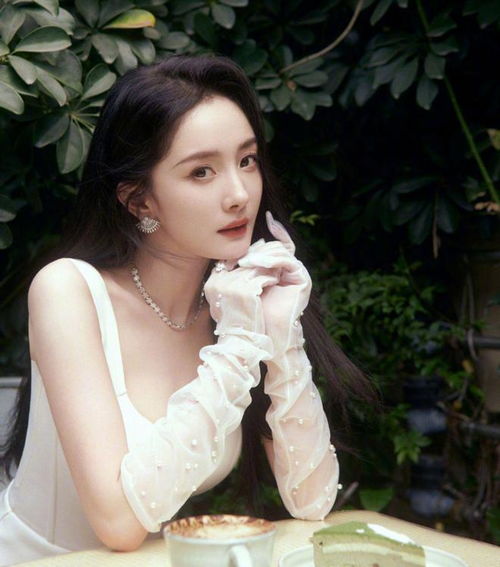 港媒曝刘恺威将二婚,女友已怀孕2个月,杨幂过门不入惹怒刘丹