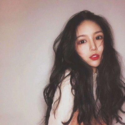 qq上女生经常回你这4字消息,那只能恭喜你,被暗恋了