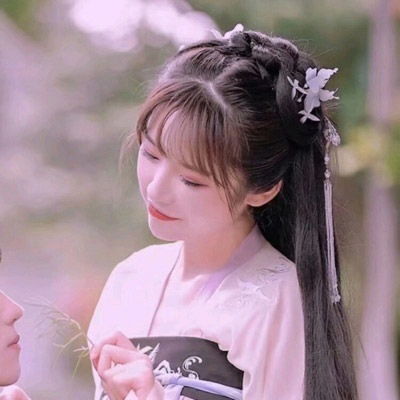 古风情侣头像一人一张真人淡雅唯美姑娘好容貌