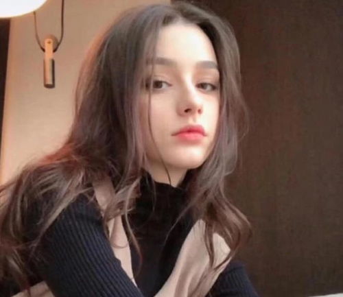 打开青春期女生脸上若有这3缺陷,别急着抱怨,这是变美的节奏啊
