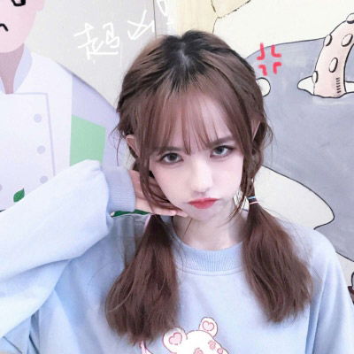 女生同一个人真实多张漂亮女生照片同一个人