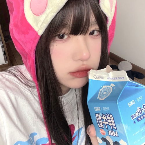 女生头像浪漫拜倒于世俗从悲哀里大大方方的走出来就是成长