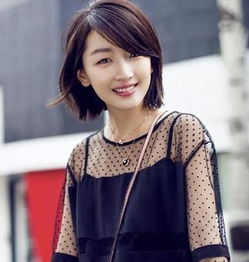 娱乐圈女星短发pk,杨幂最美,郑爽周冬雨青春灵动