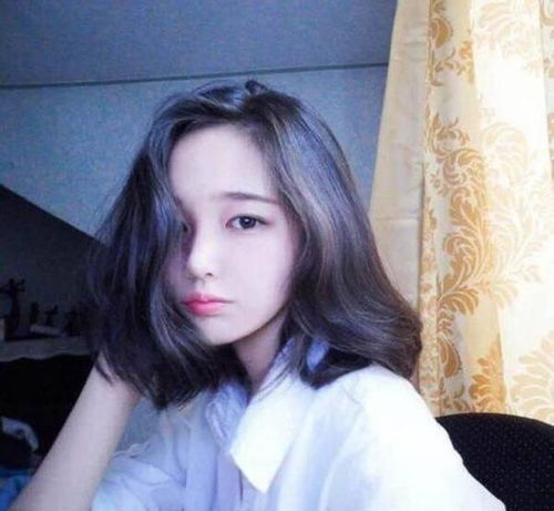 个性头像女孩短发