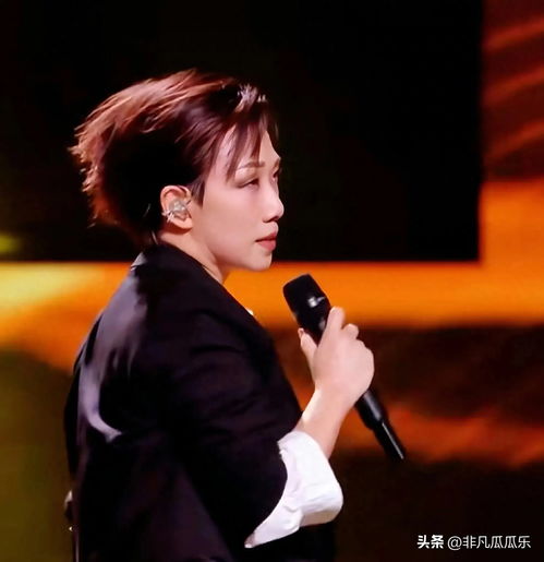 林忆莲到底多有魅力李宗盛为她分手,张国荣说她是最时尚的女人