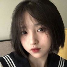 女生温暖小清新的高级感妆容头像