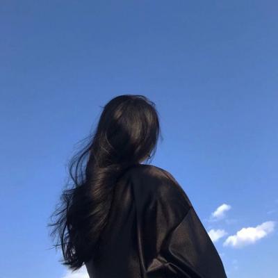 女生背影唯美旳头像yo