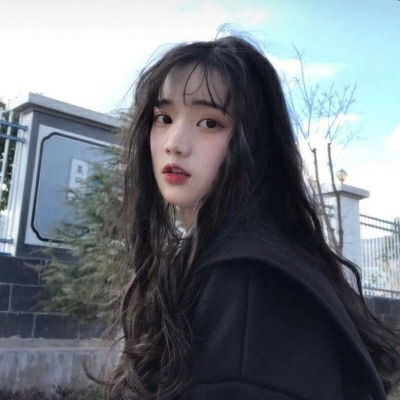 蓝色头像女2020蓝色系女生头像高清