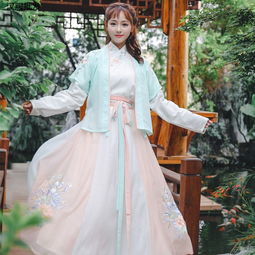 合唱服