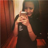 天真浪漫的女生头像我喜欢在睡觉前想些不可能实现的事