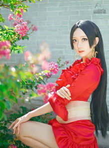 韩国美少女cos海贼王女帝网友腿比原版还长