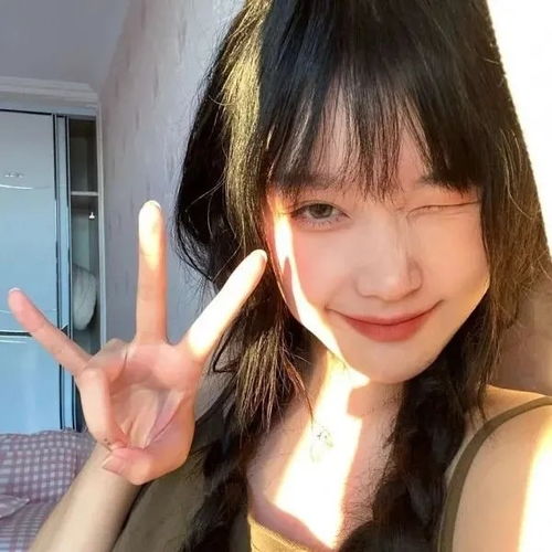 纯欲风女生头像
