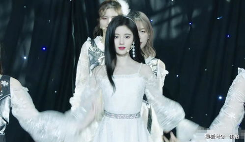 鞠婧祎更新舞蹈mv,一身白裙仙气飘飘,不愧是四千年美女