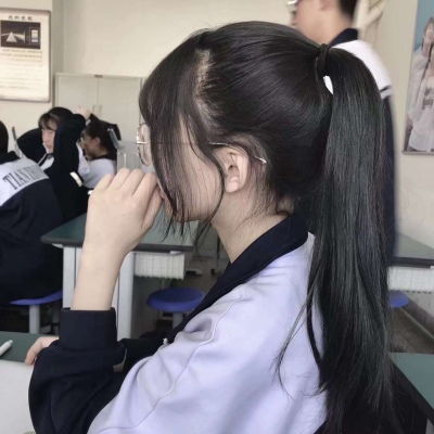 个性女生头像清晰,给我去一种清新脱俗的感觉