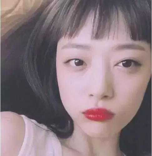 时尚秘籍斩男妆过时了现在大家都爱又颓又丧的厌世妆