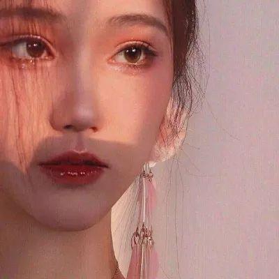 微信头像时尚有气质的女生头像