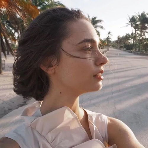 女生高颜值头像ins高级质感绅士