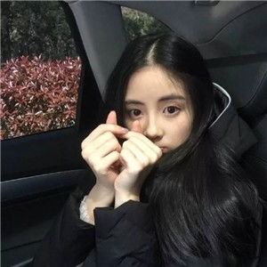 无辜撒娇女生直播签名招人宠爱