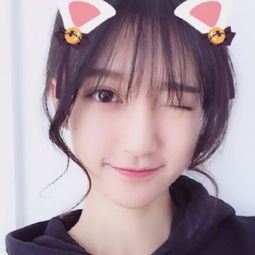 qq头像女,不带字,不是卡通,要多一点
