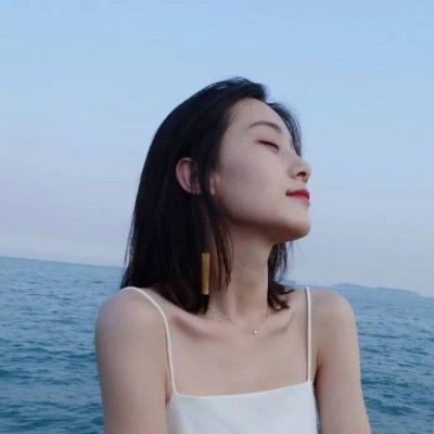 微信头像女生笑得很开心很甜的图片