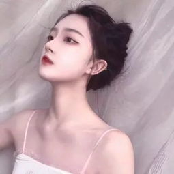 女生头像星光坠入你眼里,而你落入我心里485