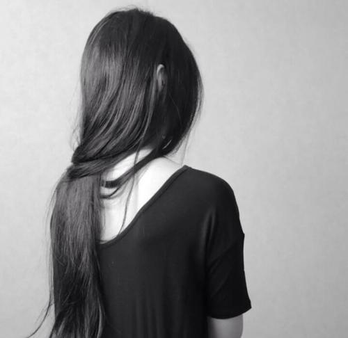 女人脱发怎么办防脱生发的四个要点