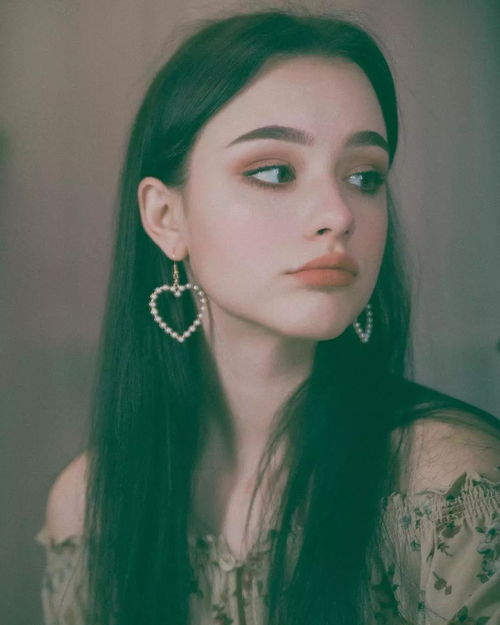 ins美少女丨这位俄罗斯张柏芝的每一张图都可以做头像or屏保